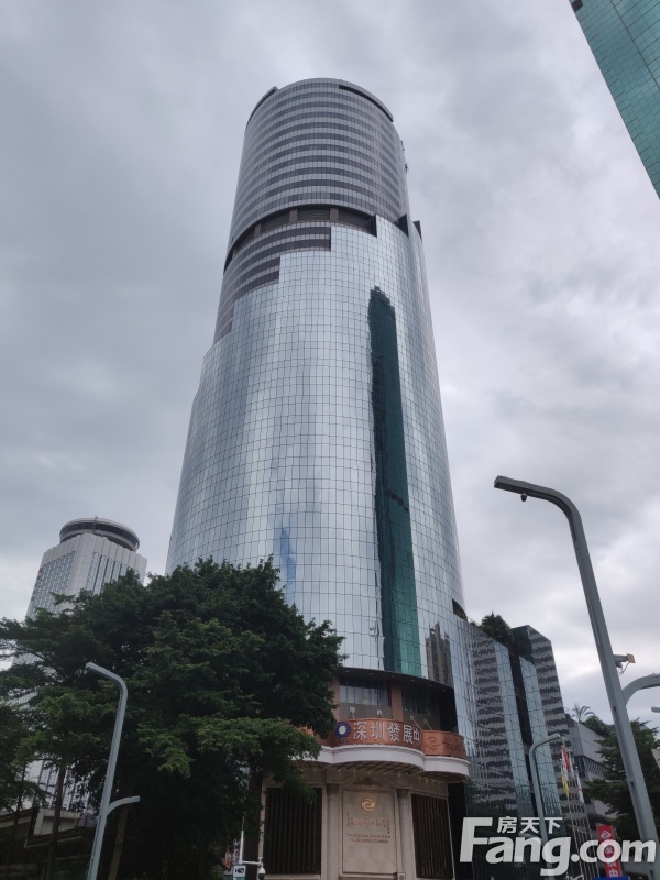 深圳发展中心大厦