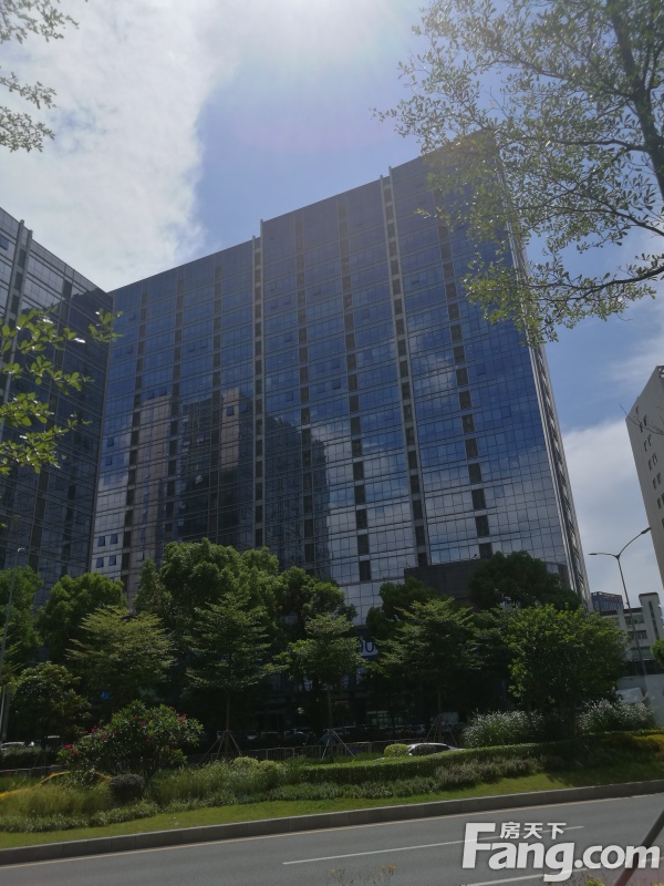 卫东龙商务大厦