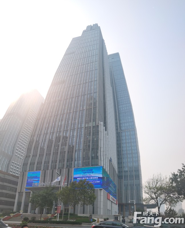 中铁青岛中心大厦